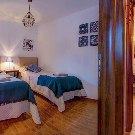 Bougainvillea Villa Keri Екстериор снимка