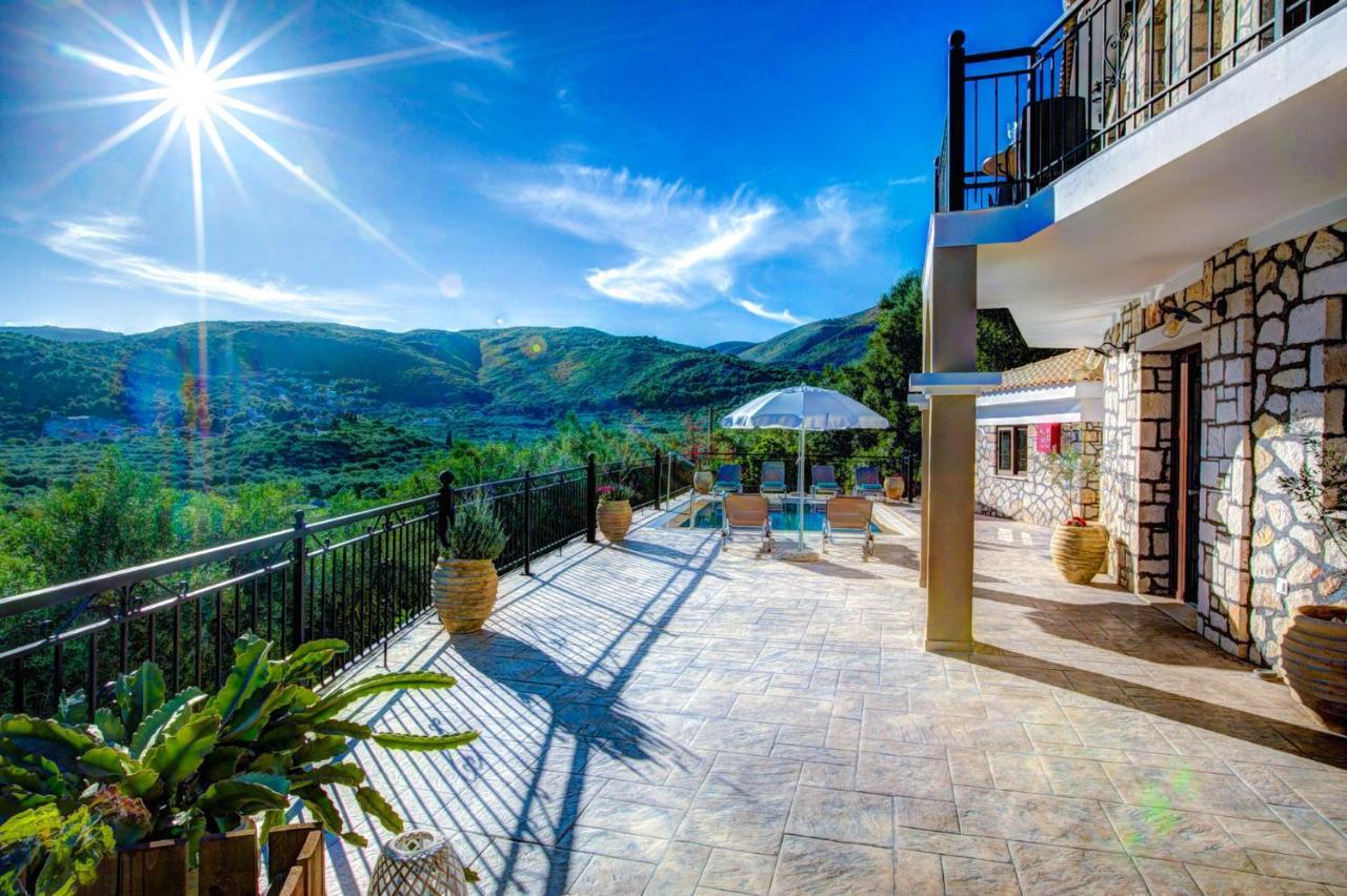 Bougainvillea Villa Keri Екстериор снимка