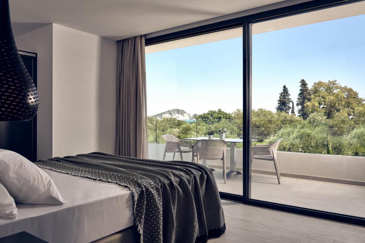 Bougainvillea Villa Keri Екстериор снимка
