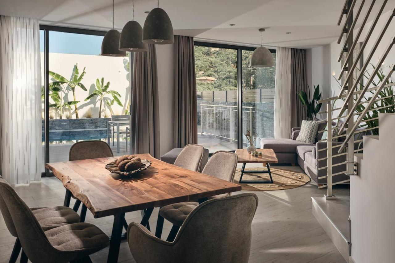 Bougainvillea Villa Keri Екстериор снимка